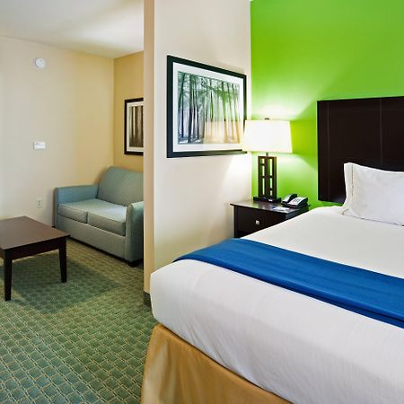 Holiday Inn Express Hotel & Suites Newport South By Ihg Стая снимка