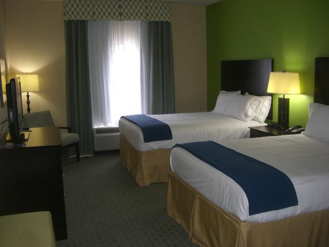 Holiday Inn Express Hotel & Suites Newport South By Ihg Екстериор снимка